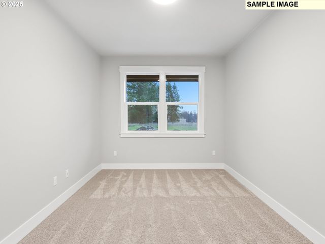 2240 E OTTER Loop 52, La Center, WA 98629