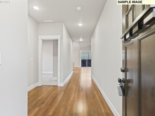 2240 E OTTER Loop 52, La Center, WA 98629