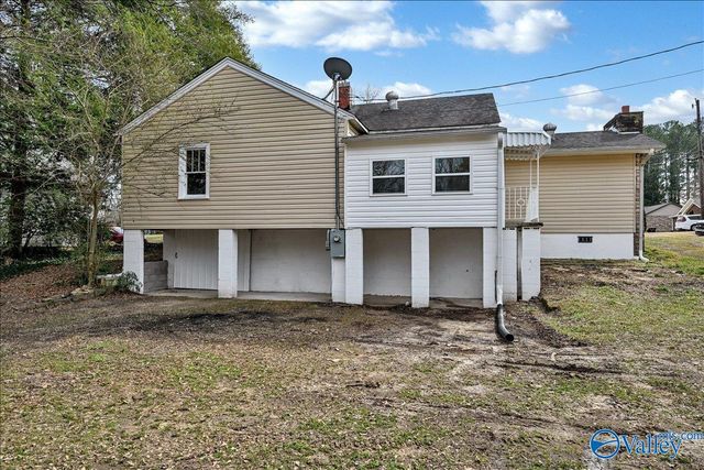 1351 Goehler Road SE, Cullman, AL 35055