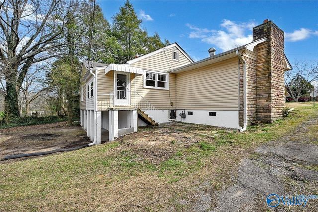 1351 Goehler Road SE, Cullman, AL 35055