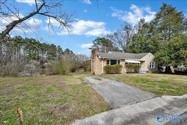 1351 Goehler Road SE, Cullman, AL 35055