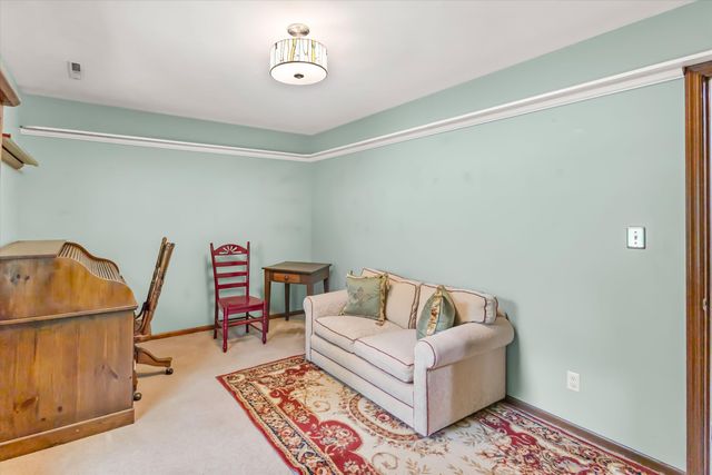 506 ARBOR DR, Columbia, MO 65201