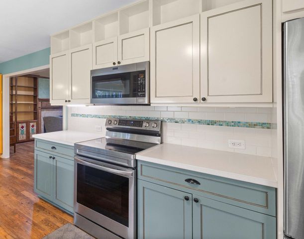 506 ARBOR DR, Columbia, MO 65201