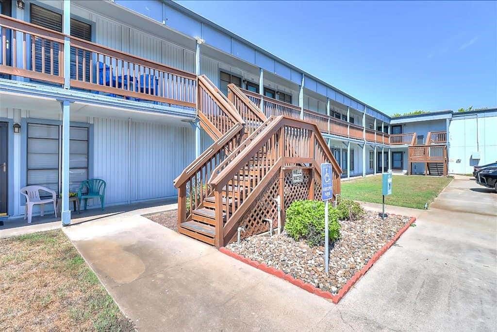 2025 S 11th St 25, Port Aransas, TX 78373 — exterior