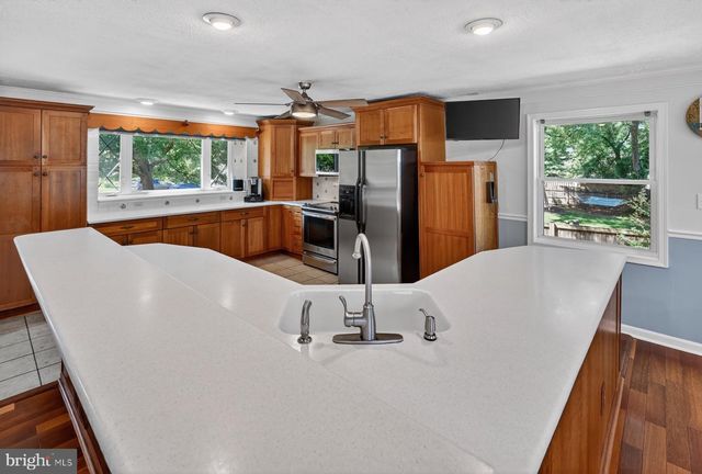 422 RIDGEVIEW CT, Arnold, MD 21012