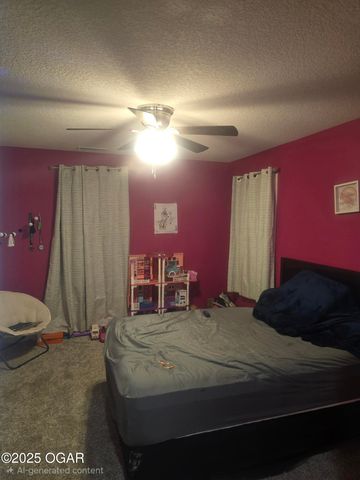 511 S Jackson Avenue, Joplin, MO 64801