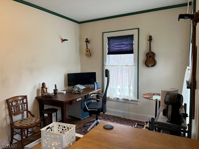 826 Wallberg Ave, Westfield Town, NJ 07090
