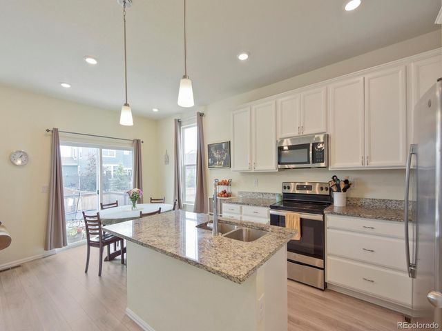 924 Peach Leaf Lane, Elizabeth, CO 80107