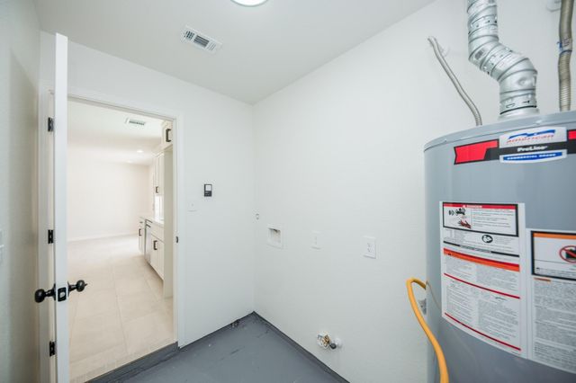 5221 Libbey Lane, Houston, TX 77092