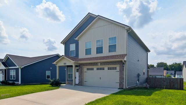 1061 Dublin Dr, Clarksville, TN 37042