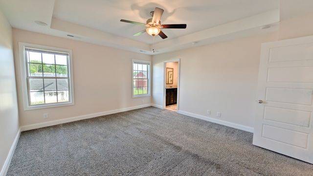 1061 Dublin Dr, Clarksville, TN 37042