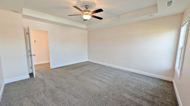 1061 Dublin Dr, Clarksville, TN 37042
