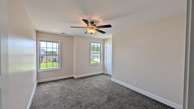 1061 Dublin Dr, Clarksville, TN 37042