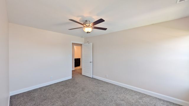 1061 Dublin Dr, Clarksville, TN 37042