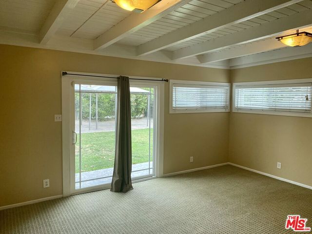 4414 S Van Ness Avenue, Los Angeles, CA 90062