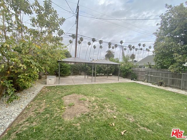 4414 S Van Ness Avenue, Los Angeles, CA 90062