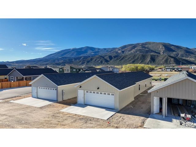 10800 Willow Ave, Poncha Springs, CO 81242