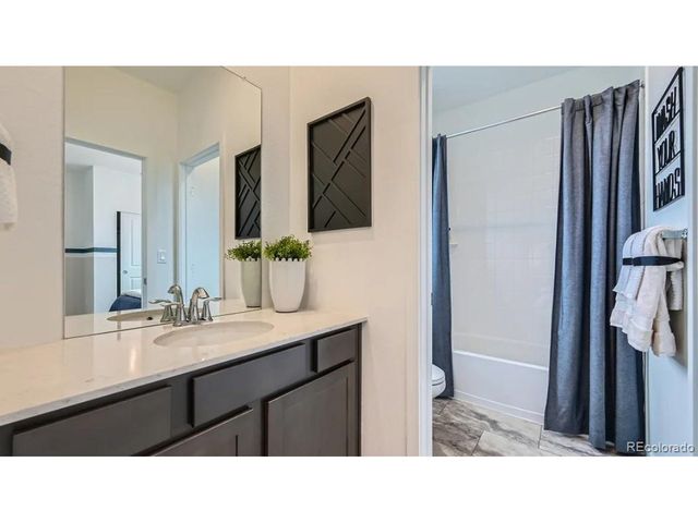 15563 Gilpin Ave, Parker, CO 80134