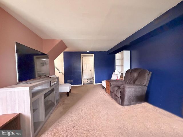 9965 HARDY RD, Philadelphia, PA 19115