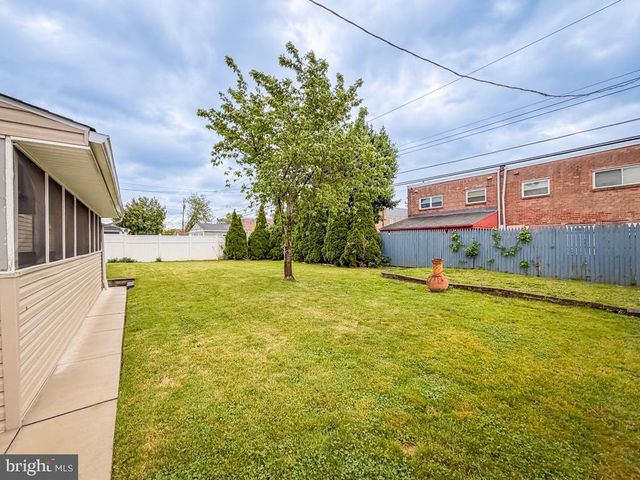 9965 HARDY RD, Philadelphia, PA 19115