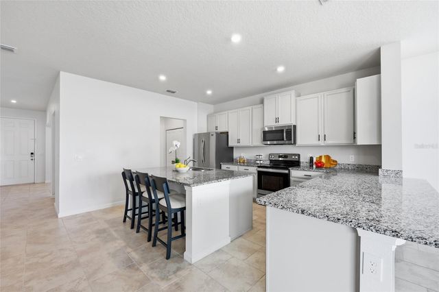 3924 HANWORTH LOOP, Sanford, FL 32773