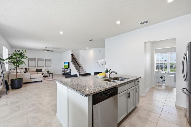 3924 HANWORTH LOOP, Sanford, FL 32773