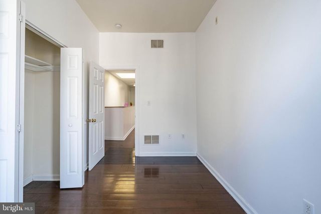 1814 W DIAMOND ST, Philadelphia, PA 19121