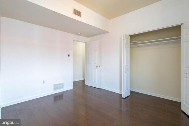 1814 W DIAMOND ST, Philadelphia, PA 19121