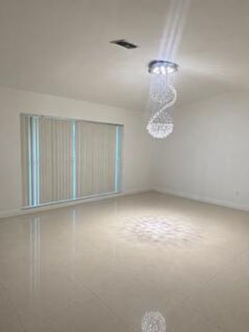 2031 NW 70TH Avenue, Margate, FL 33063