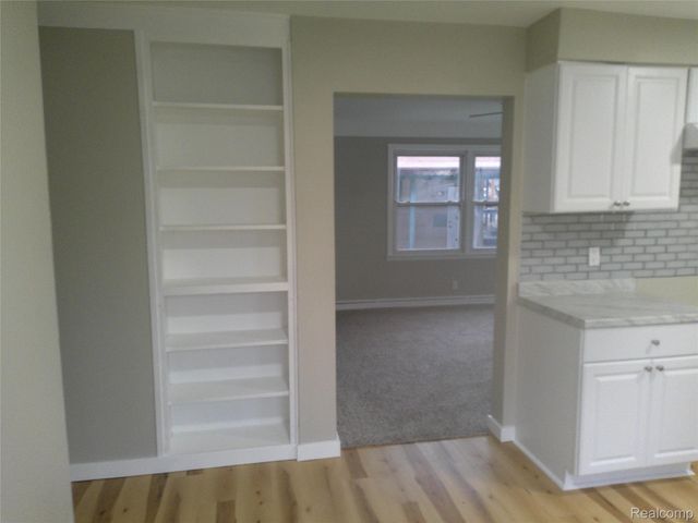 4502 Huckleberry Lane, Flint, MI 48507