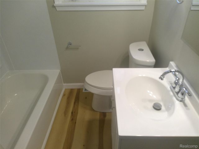 4502 Huckleberry Lane, Flint, MI 48507