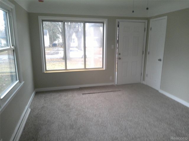 4502 Huckleberry Lane, Flint, MI 48507