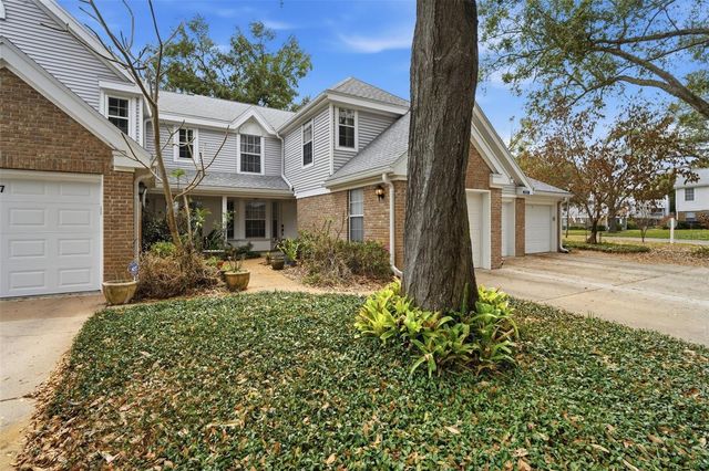 2201 COACH HOUSE BOULEVARD 208, Orlando, FL 32812