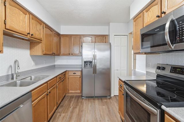 2201 COACH HOUSE BOULEVARD 208, Orlando, FL 32812