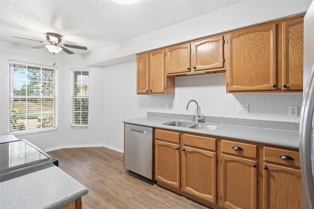 2201 COACH HOUSE BOULEVARD 208, Orlando, FL 32812