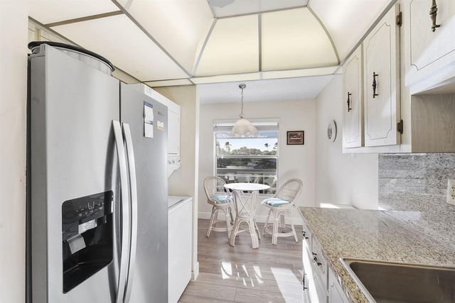 1050 Citrus 202, Delray Beach, FL 33445