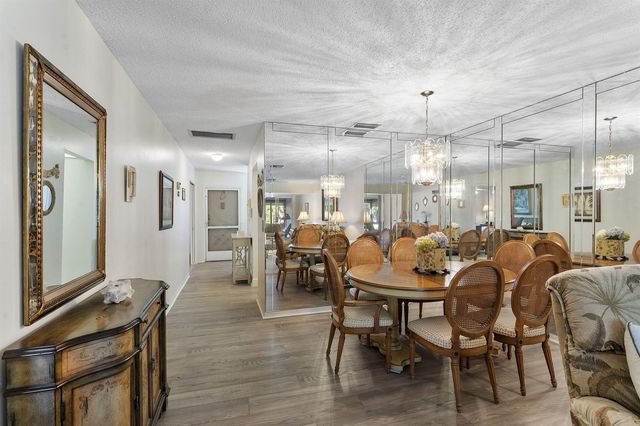 1050 Citrus 202, Delray Beach, FL 33445