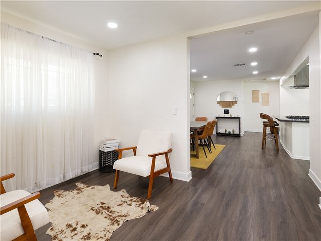 5518 W 117th Street, Hawthorne, CA 90304