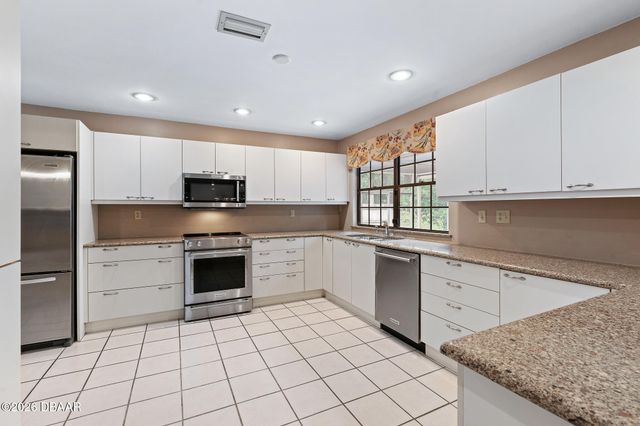 20 River Ridge Trail, Ormond Beach, FL 32174