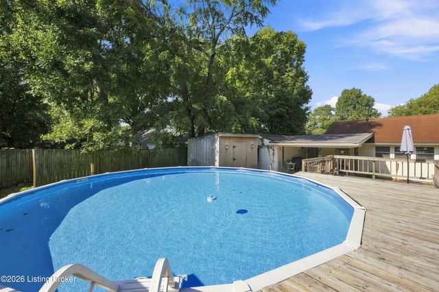 9227 Omar Khayyam Blvd, Louisville, KY 40272
