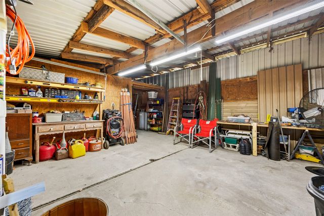 2073 Fm 1182, Ennis, TX 75119