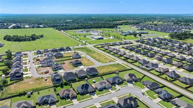 1851 Utopia Street, Centerton, AR 72719