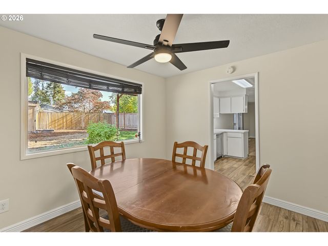 20545 Sw WESTSIDE St, Beaverton, OR 97078