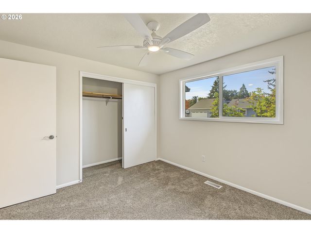 20545 Sw WESTSIDE St, Beaverton, OR 97078
