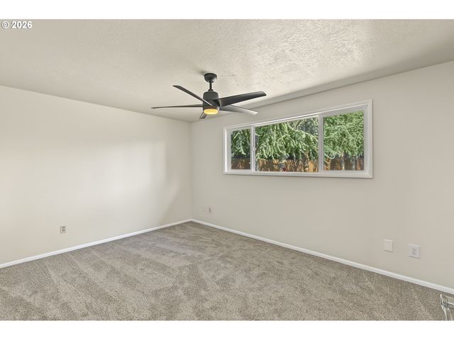 20545 Sw WESTSIDE St, Beaverton, OR 97078