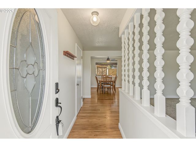 20545 Sw WESTSIDE St, Beaverton, OR 97078