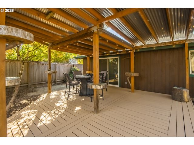 20545 Sw WESTSIDE St, Beaverton, OR 97078
