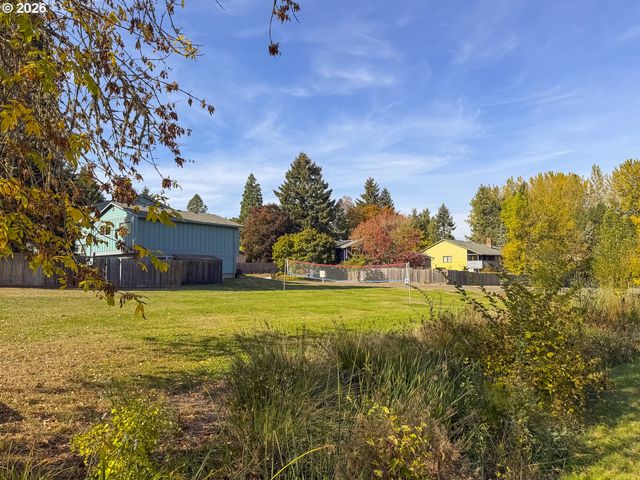 20545 Sw WESTSIDE St, Beaverton, OR 97078