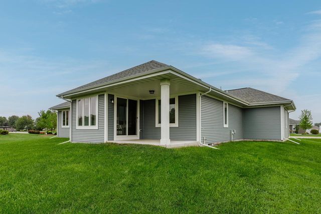 615 Bark River WAY, Dousman, WI 53118
