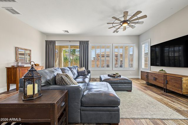 10623 E MONTEREY Avenue, Mesa, AZ 85209